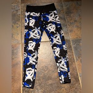 CVG full length peace/anarchy leggings NWOT